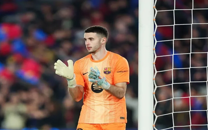 برشلونة يستعيد خوان جارسيا في التدريبات بينما يغيب إريك جارسيا عن المران